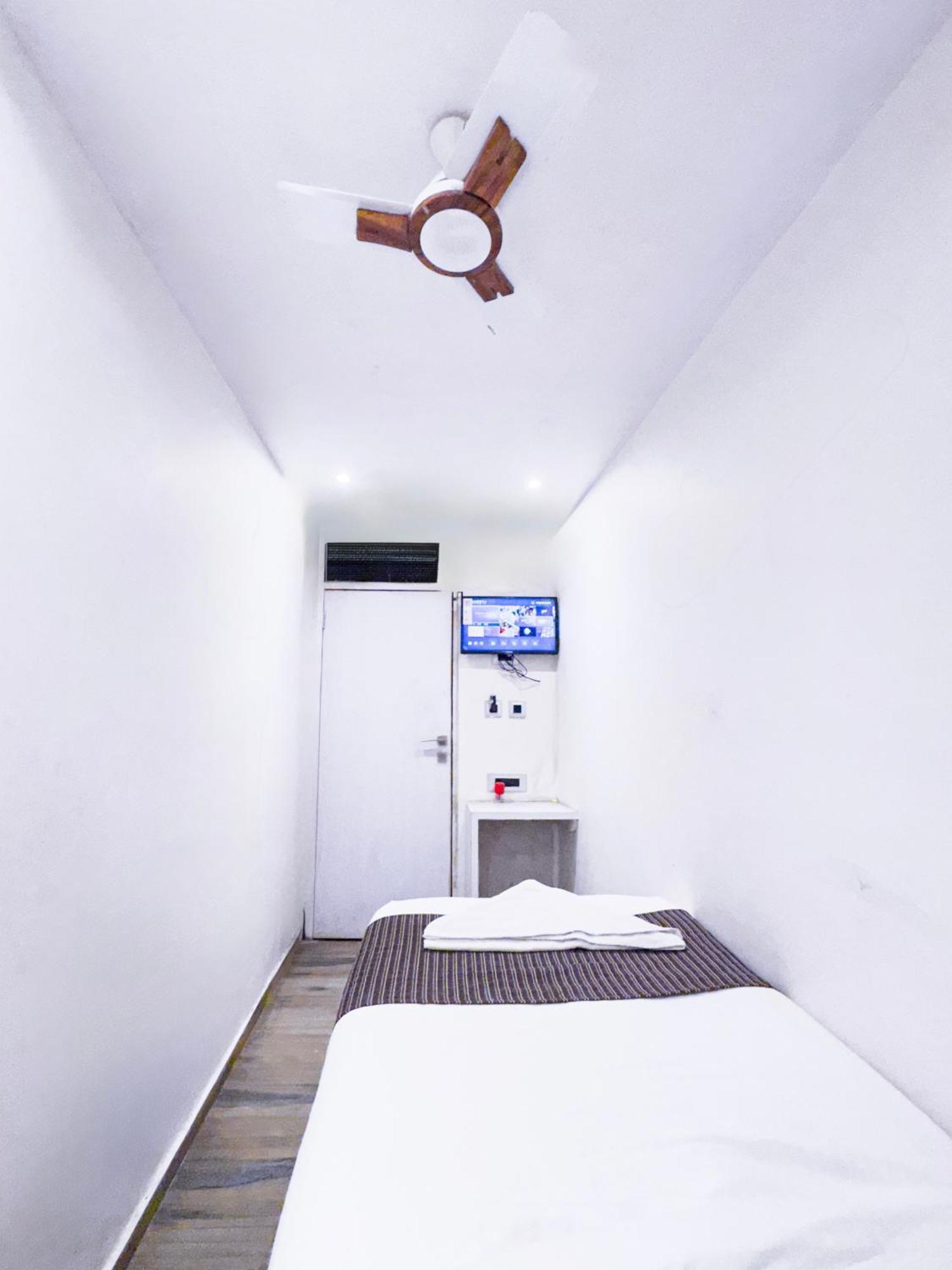 Hotel Winton Mumbai Kültér fotó