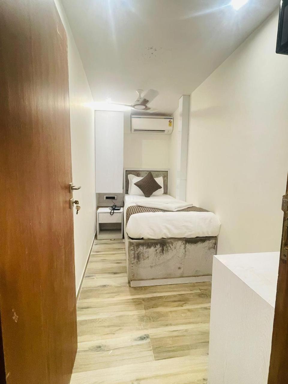 Hotel Winton Mumbai Kültér fotó