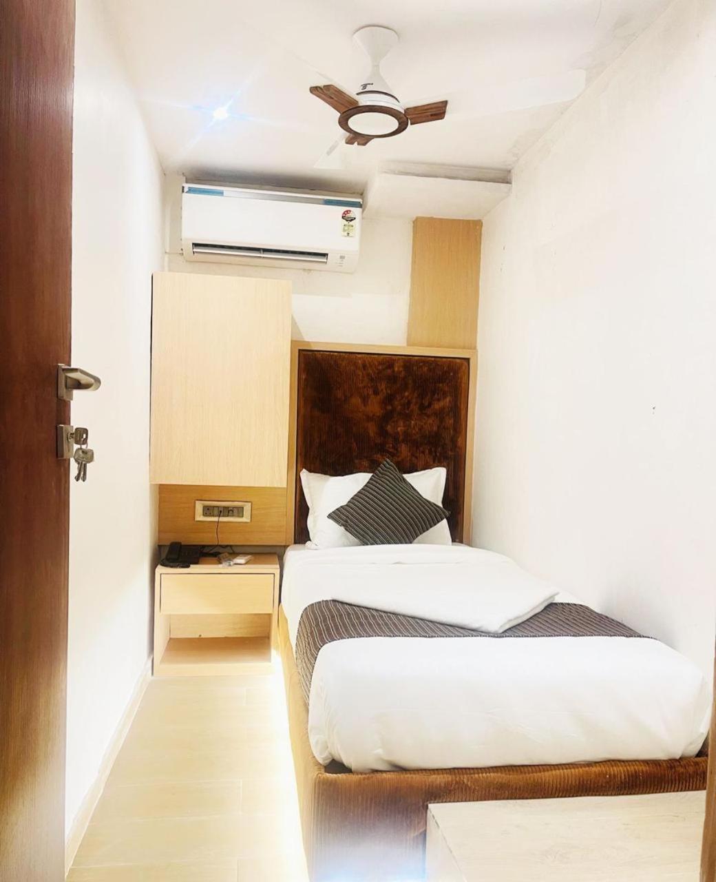 Hotel Winton Mumbai Kültér fotó